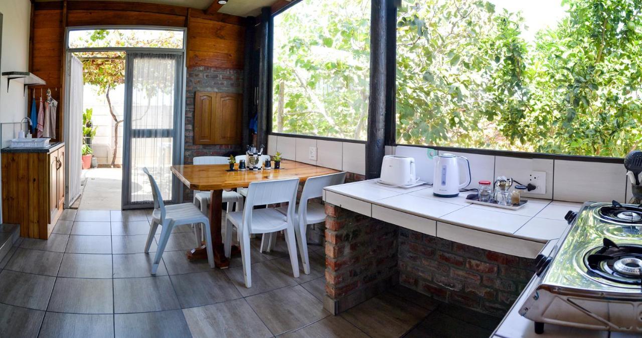 Palm Cottage - Colchester - 5Km From Elephant Park Екстер'єр фото